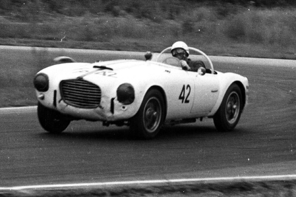 1953 SIATA 8V 208S Spider SCCA winner story 11